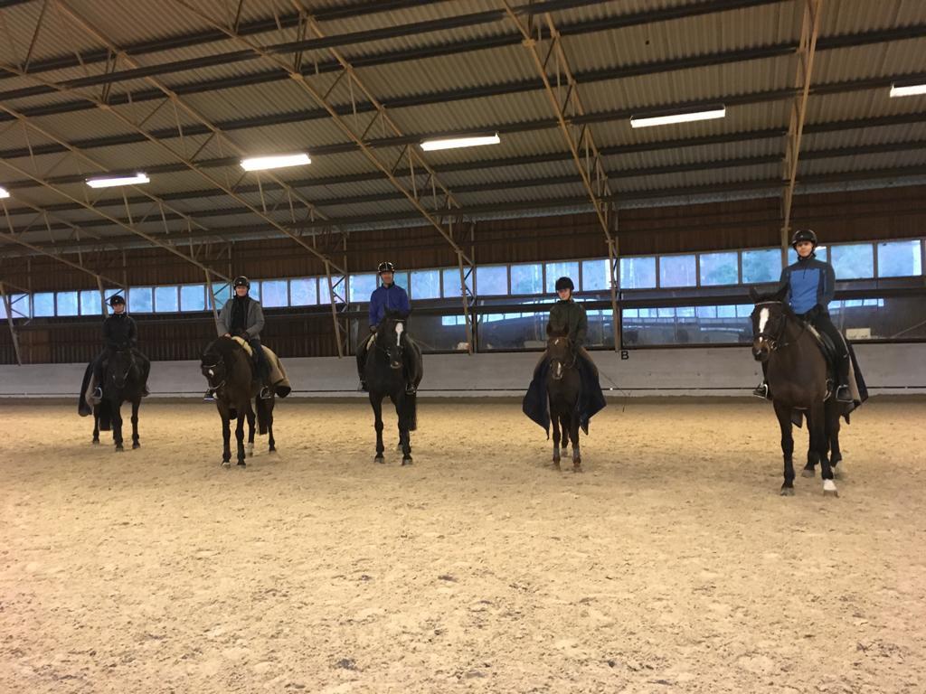 Istuntakurssi 5.-26.11.2020