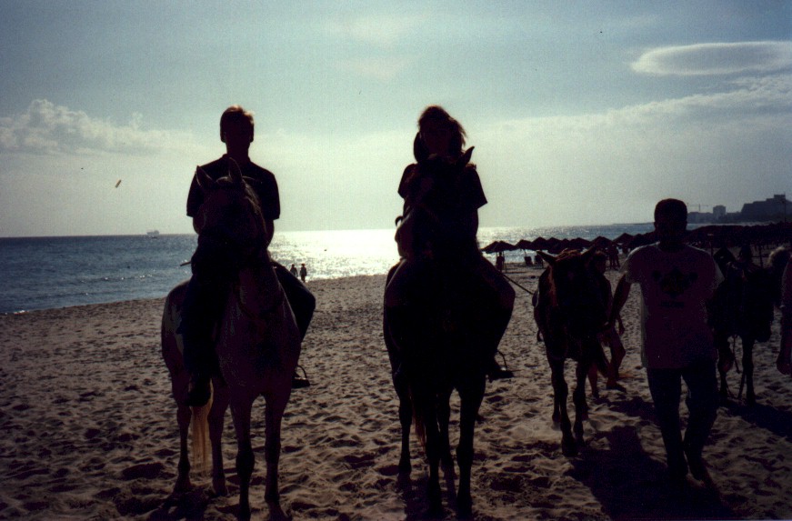 tunisia89_6.jpg (122449 bytes)